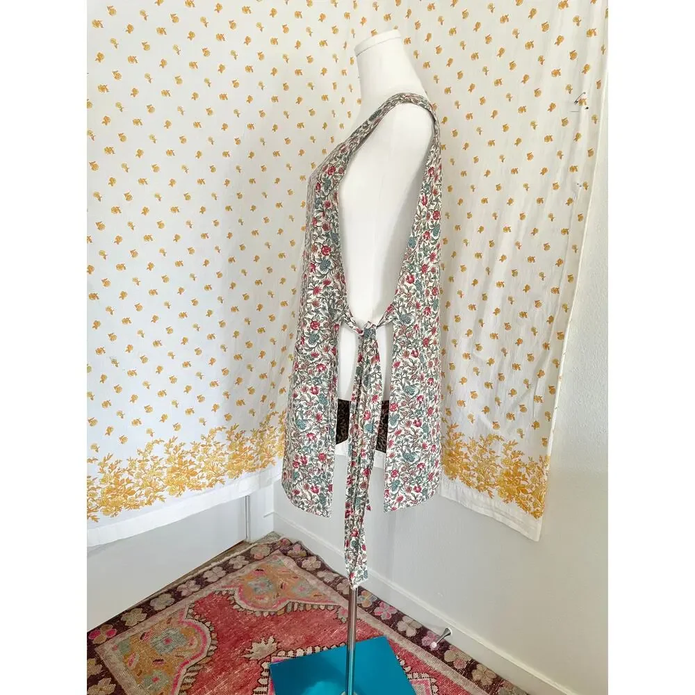 Vintage Handmade Floral Bib Apron Cotton Cottagecore Hostess Apron